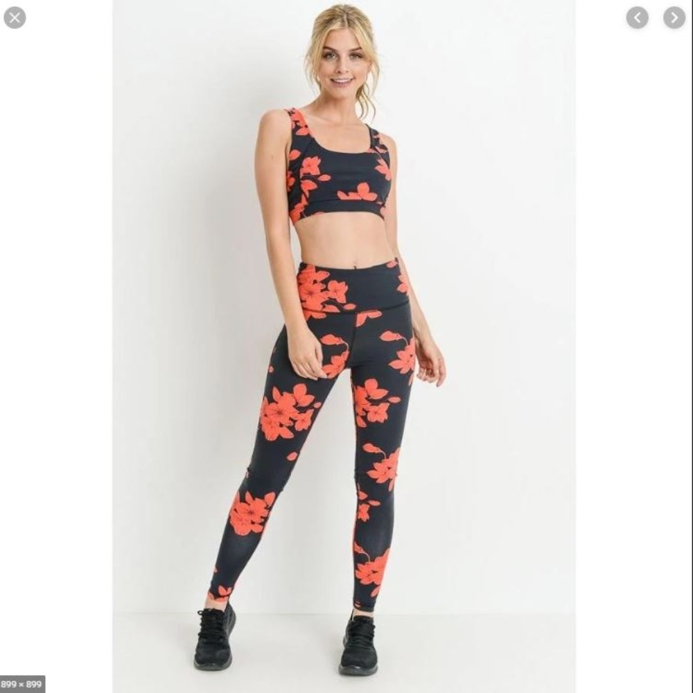 Shop Hope's Red and Black Floral Leggings and Bra - Picture 2 of 6